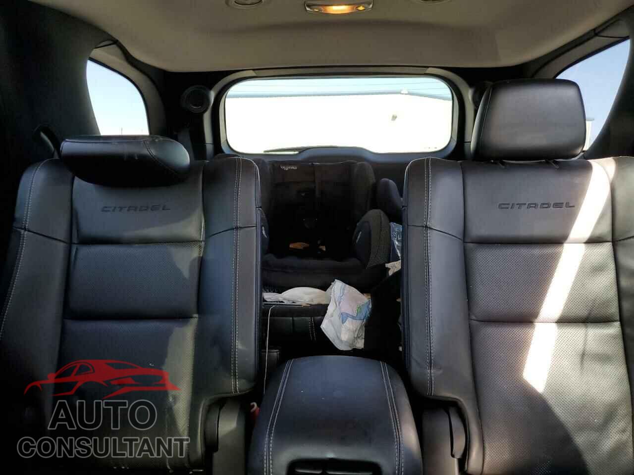 DODGE DURANGO 2015 - 1C4SDHET0FC714801