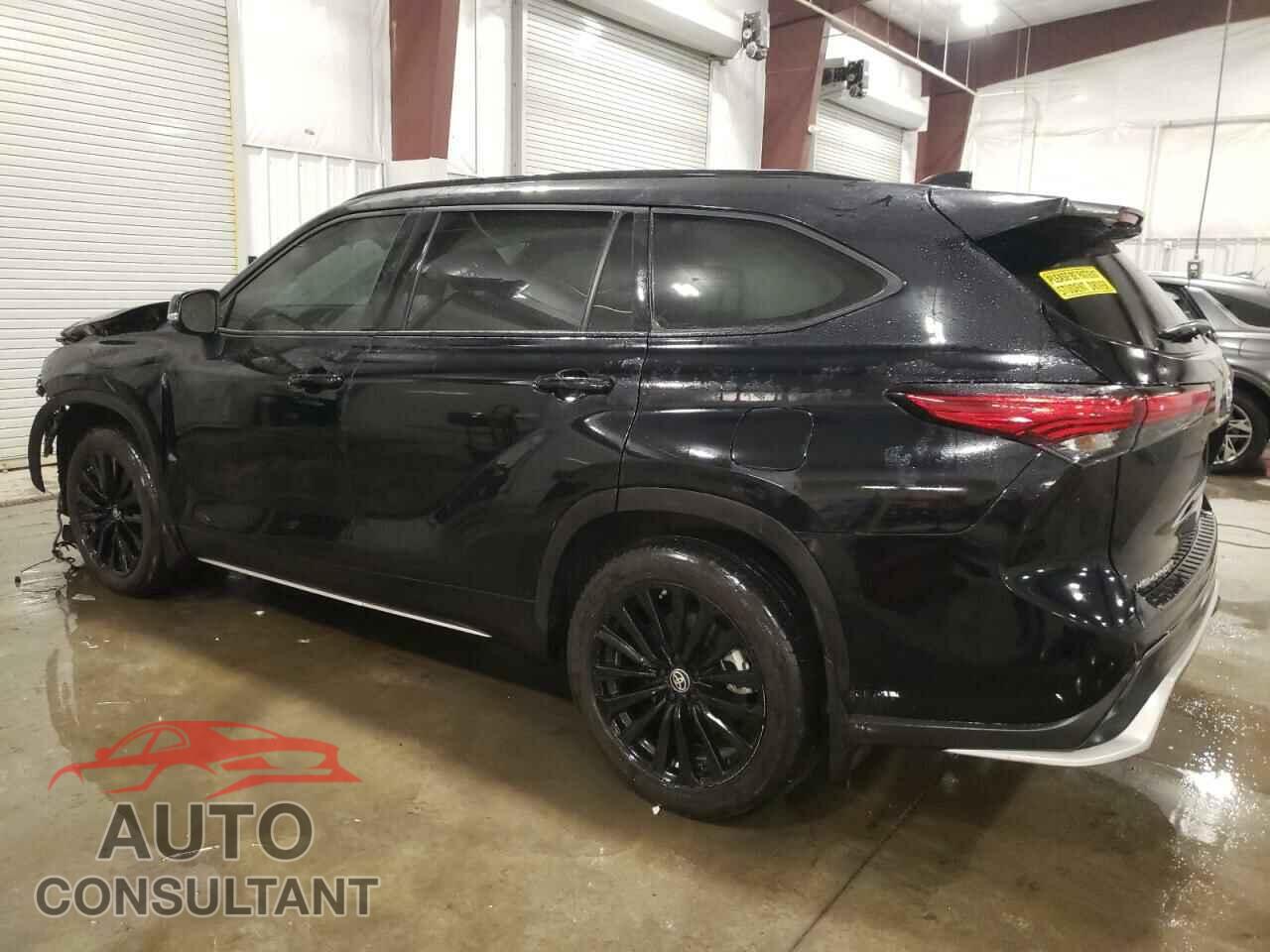 TOYOTA HIGHLANDER 2023 - 5TDKDRAH9PS014122