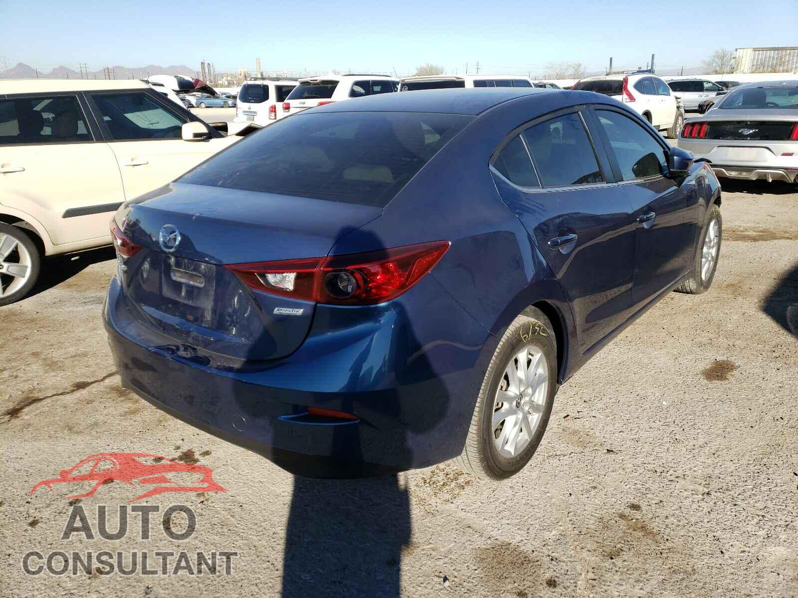 MAZDA 3 2017 - 3MZBN1U76HM153088