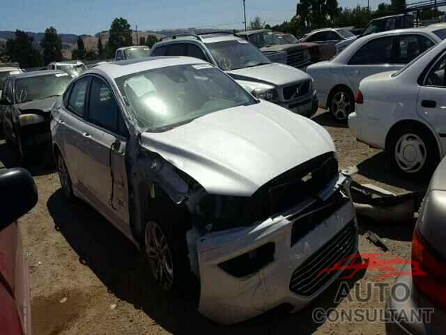 FORD FUSION 2016 - 3FA6P0SU2GR357220