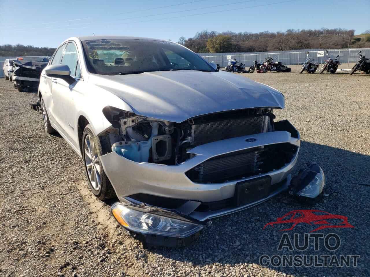 FORD FUSION 2017 - 3FA6P0LU7HR238627