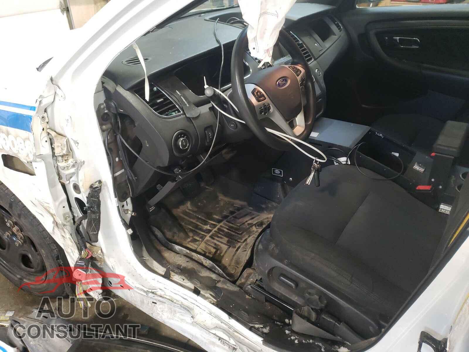 FORD TAURUS 2016 - 1FAHP2MK7GG137322