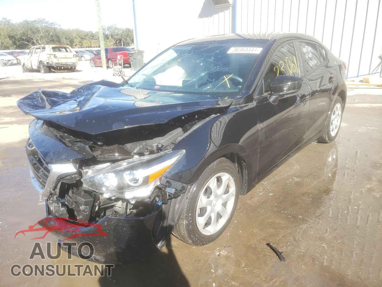 MAZDA 3 2017 - 3MZBN1U73HM105595