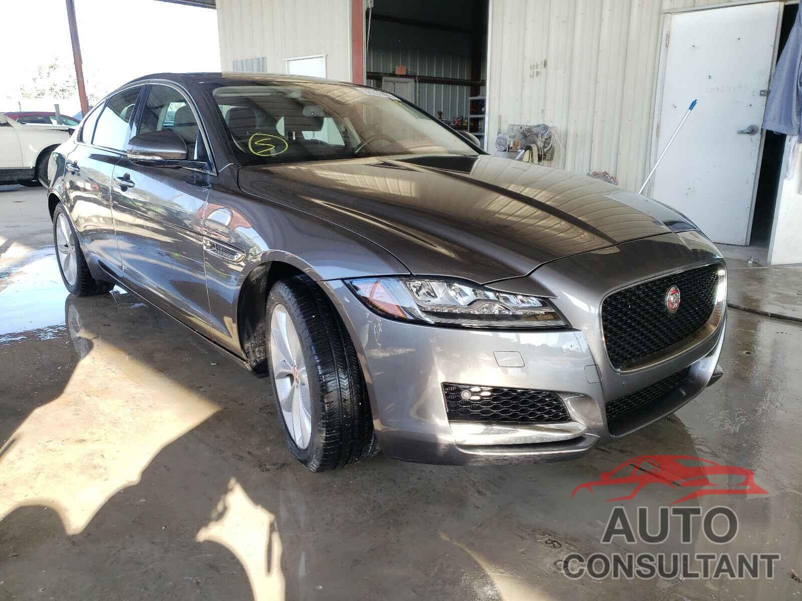 JAGUAR XF 2018 - SAJBD4FX8JCY69102