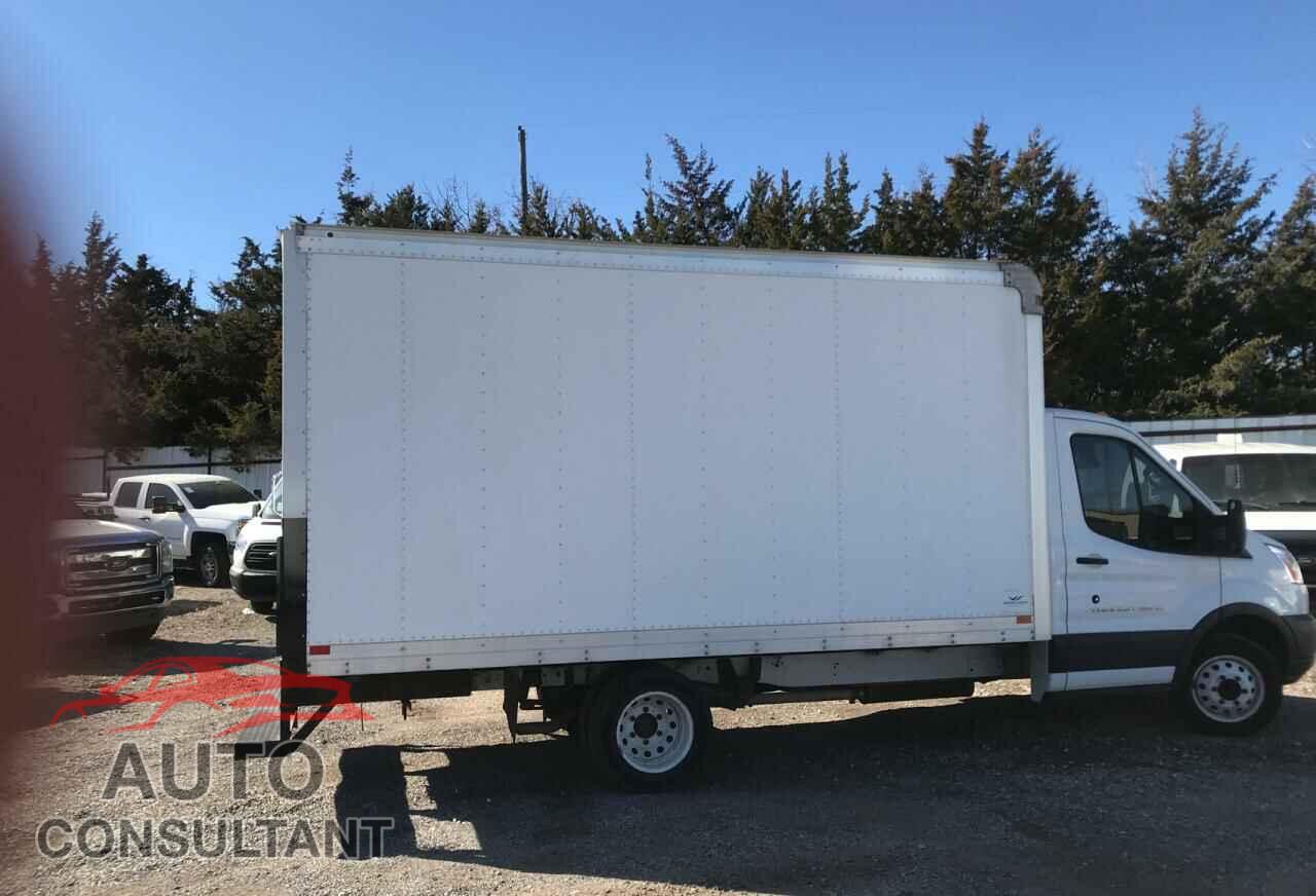 FORD TRANSIT CO 2018 - 1FDBF8ZMXJKA97575