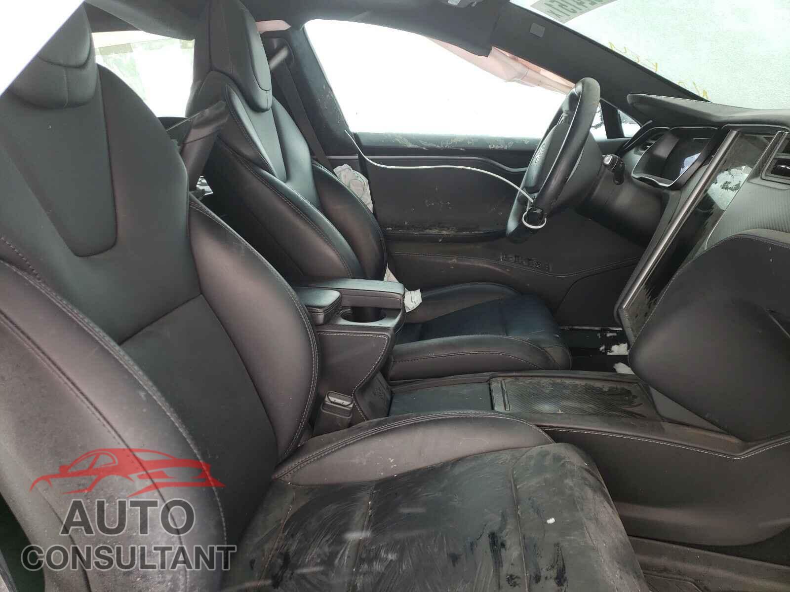 TESLA MODEL S 2018 - 5YJSA1E27JF276720