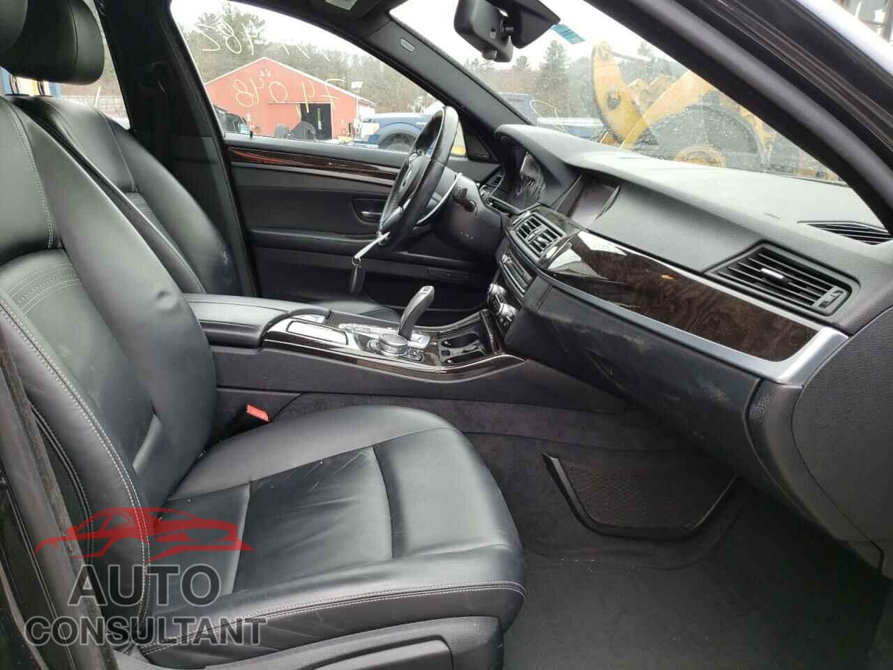 BMW 5 SERIES 2015 - 3C4PDCAB8HT676618