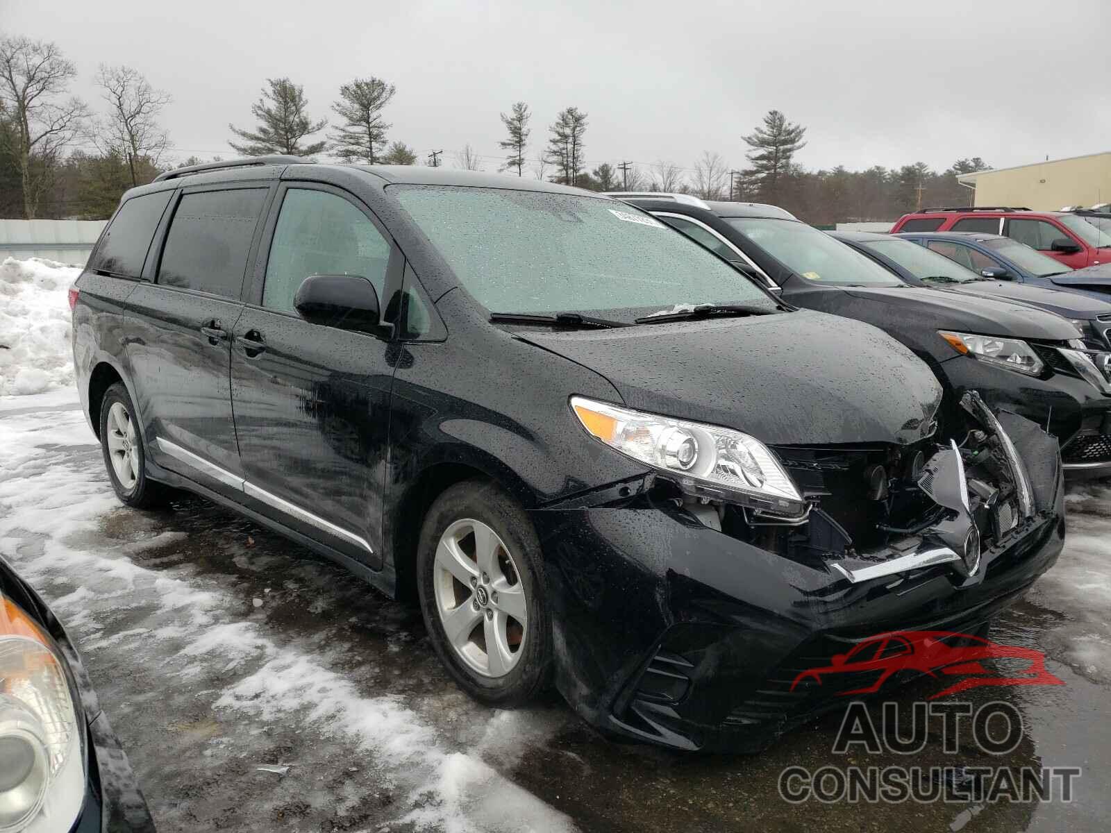 TOYOTA SIENNA 2018 - 5TDKZ3DC9JS919742