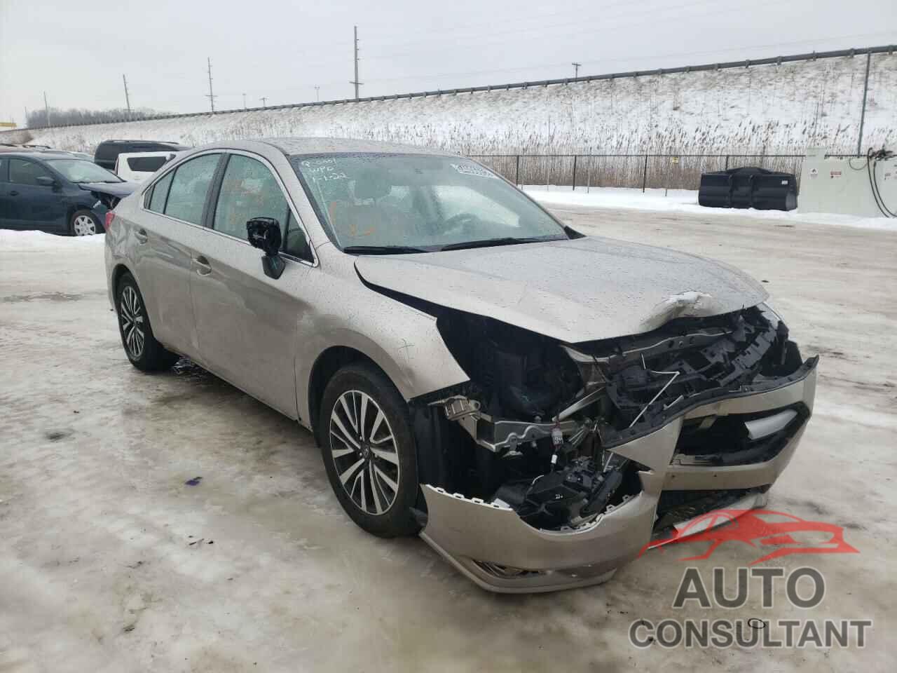 SUBARU LEGACY 2018 - 4S3BNAB68J3022426