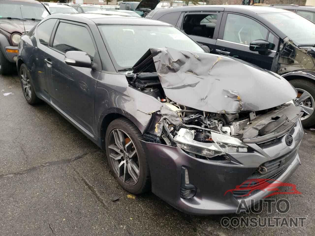 TOYOTA SCION 2016 - JTKJF5C79GJ015537