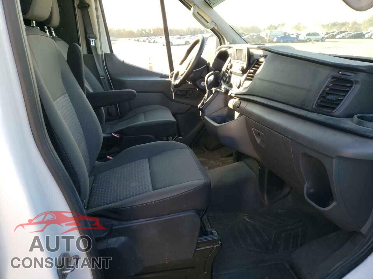 FORD TRANSIT CO 2020 - 1FTBR2C83LKA34910