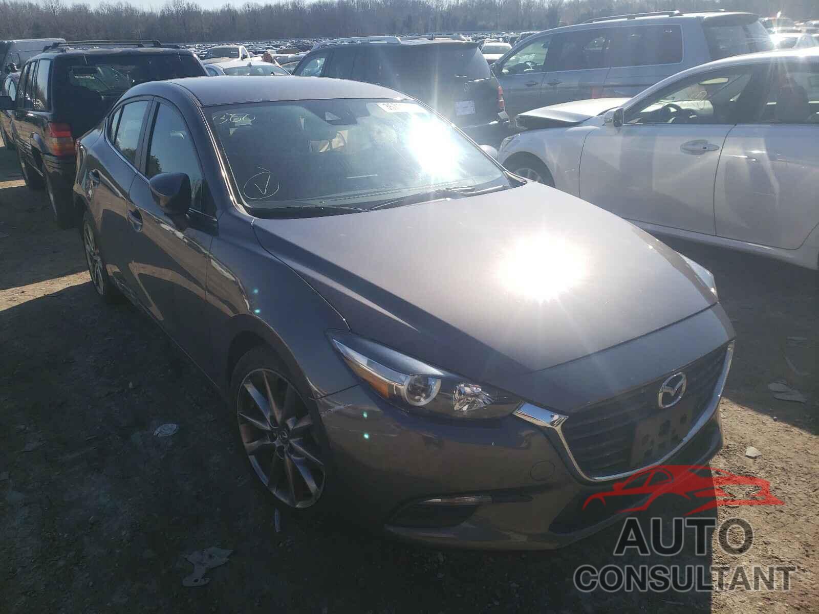 MAZDA 3 2018 - 3MZBN1V3XJM193367