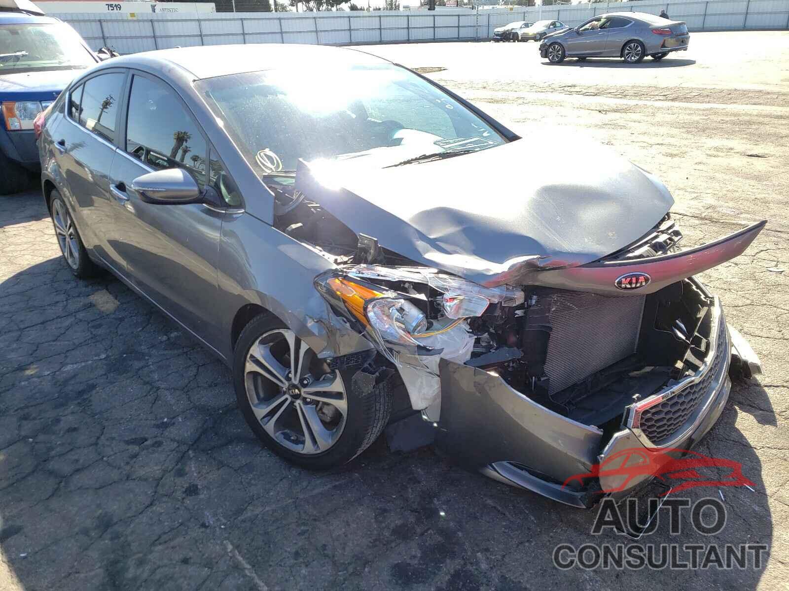KIA FORTE 2016 - KNAFX4A84G5589940