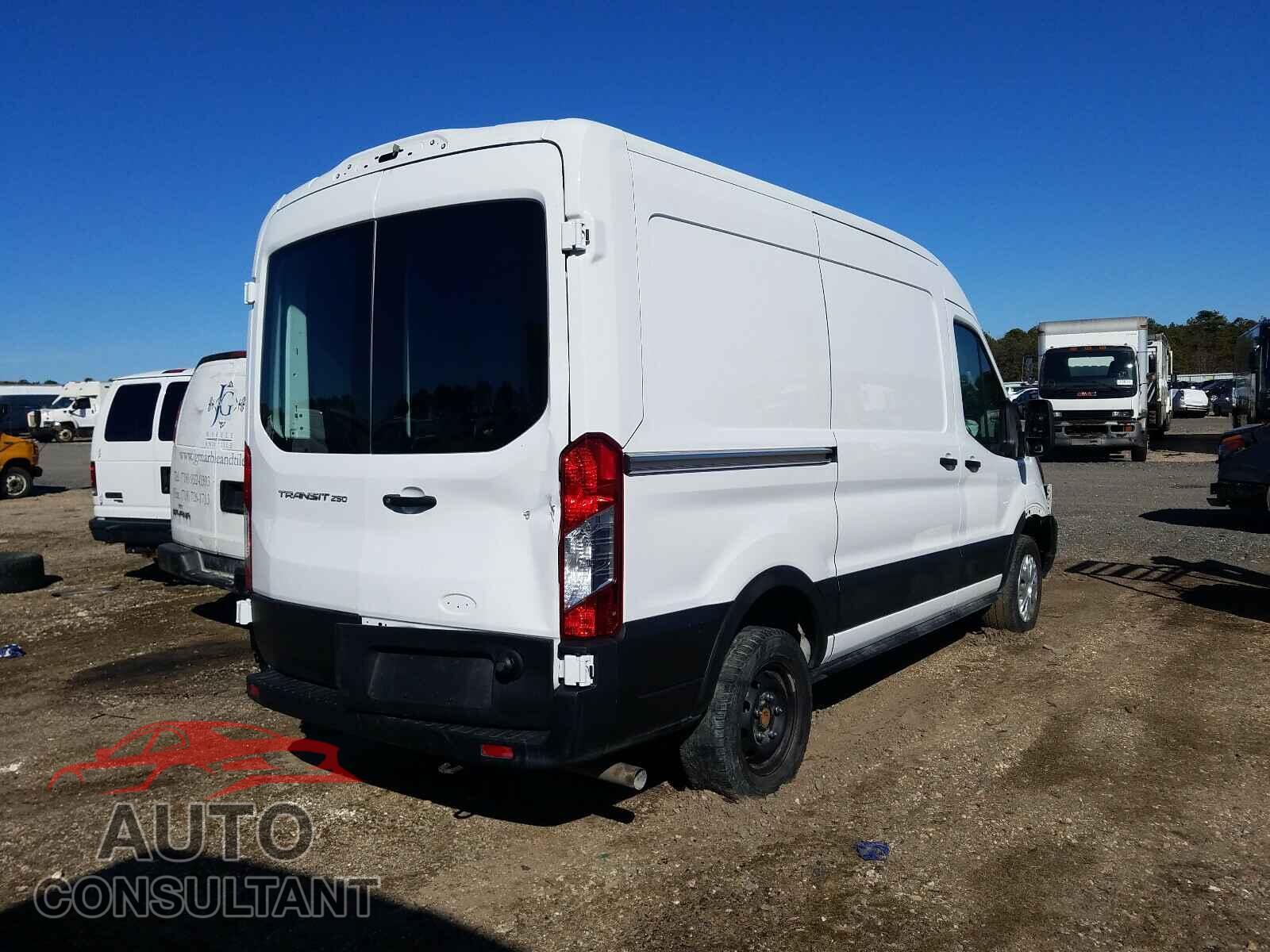 FORD TRANSIT CO 2020 - 1FTBR1C86LKA04892