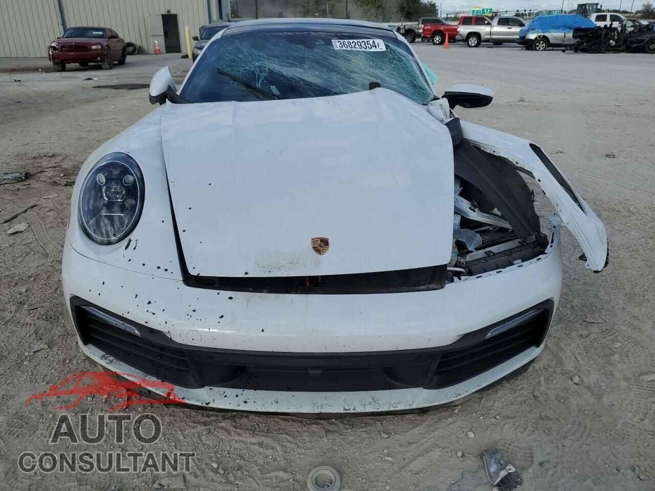PORSCHE 911 2021 - WP0AA2A99MS205305
