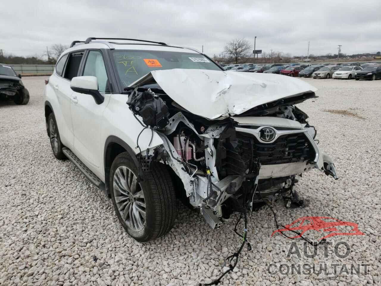 TOYOTA HIGHLANDER 2021 - 5TDFZRAH7MS069943