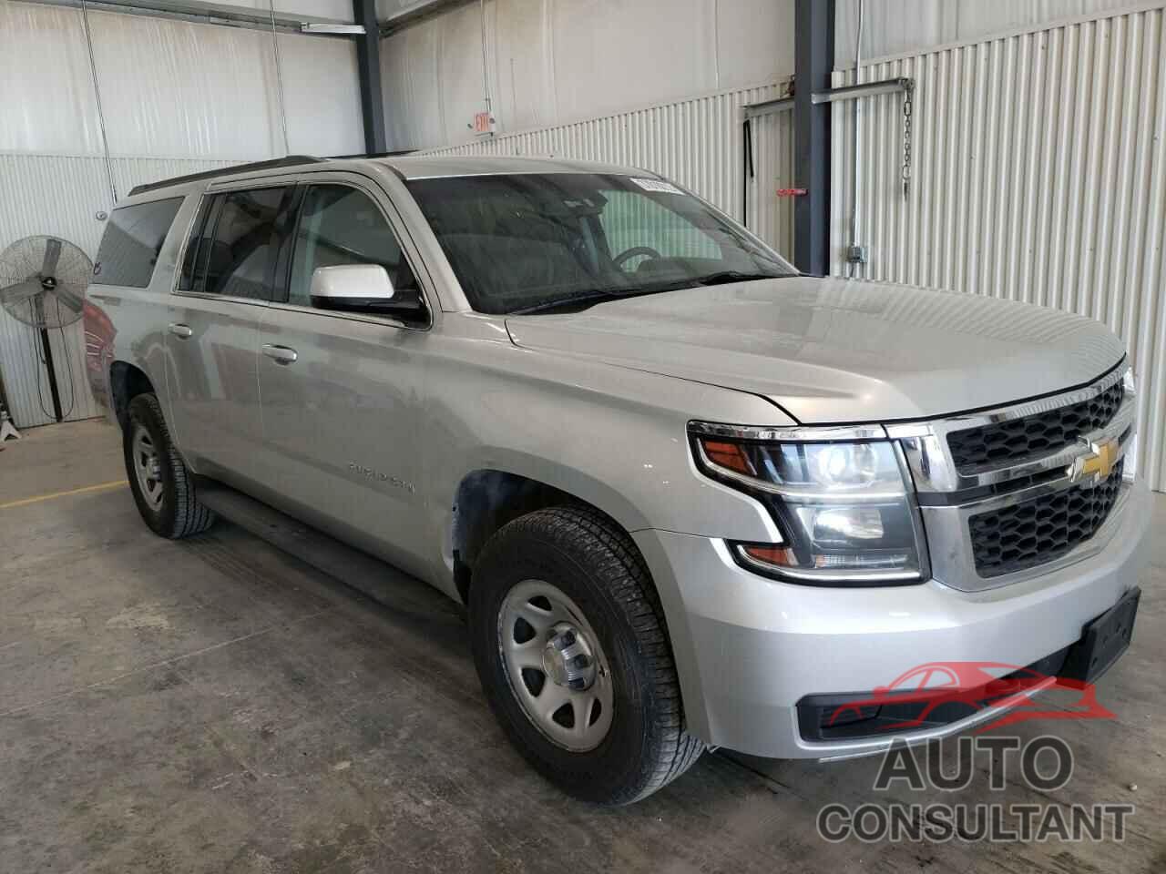 CHEVROLET SUBURBAN 2018 - 1GNSKKEC9JR137038