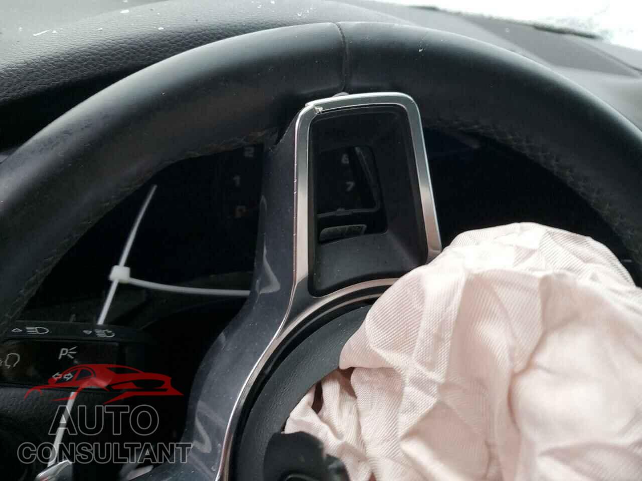 PORSCHE CAYENNE 2019 - WP1AA2AY5KDA12527
