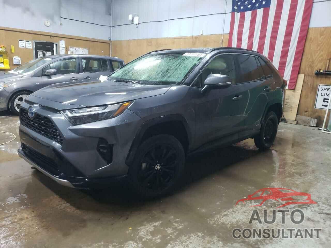 TOYOTA RAV4 2022 - JTM16RFV4NJ017055