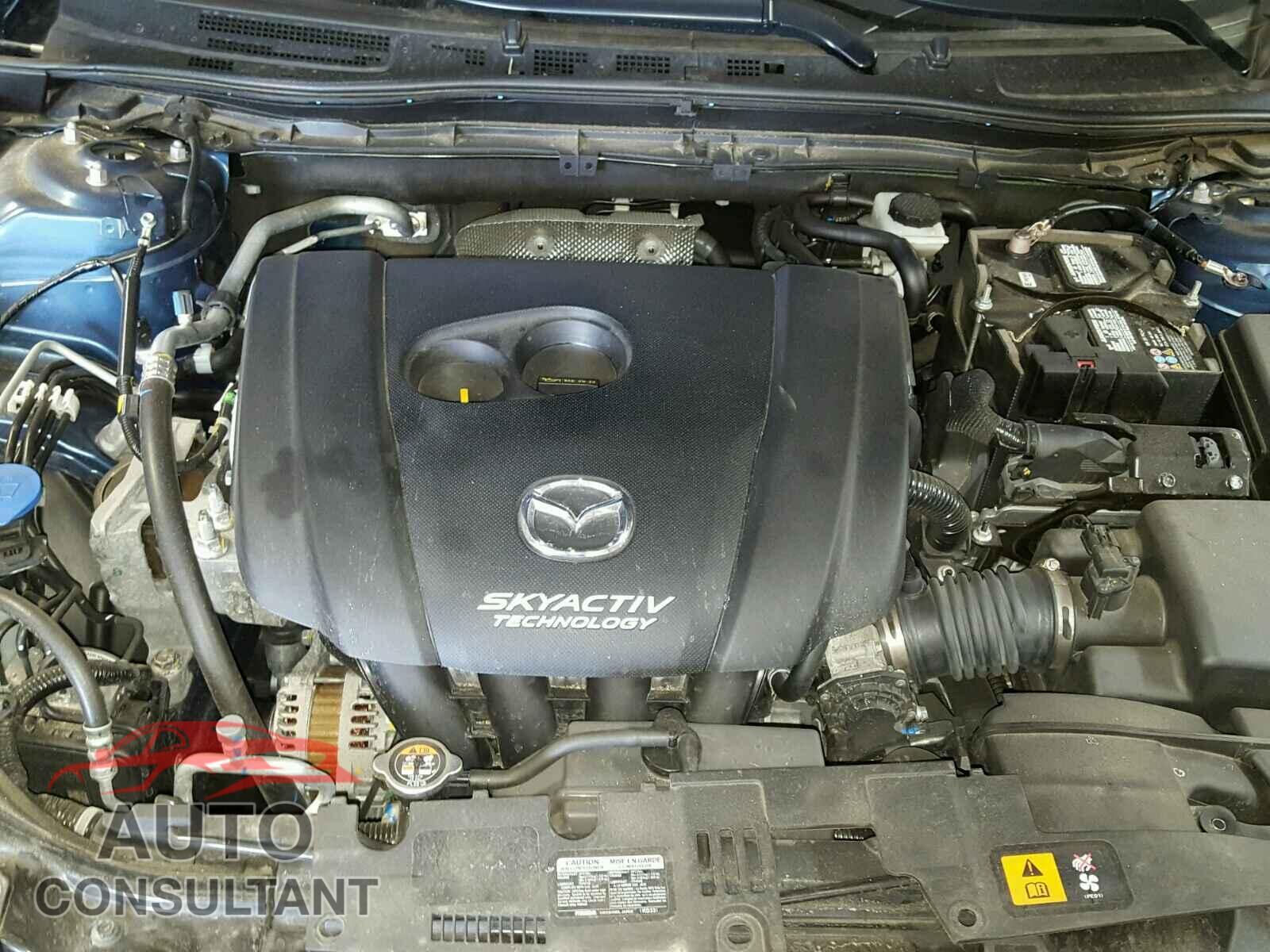 MAZDA 3 2017 - 3MZBN1L76HM154856