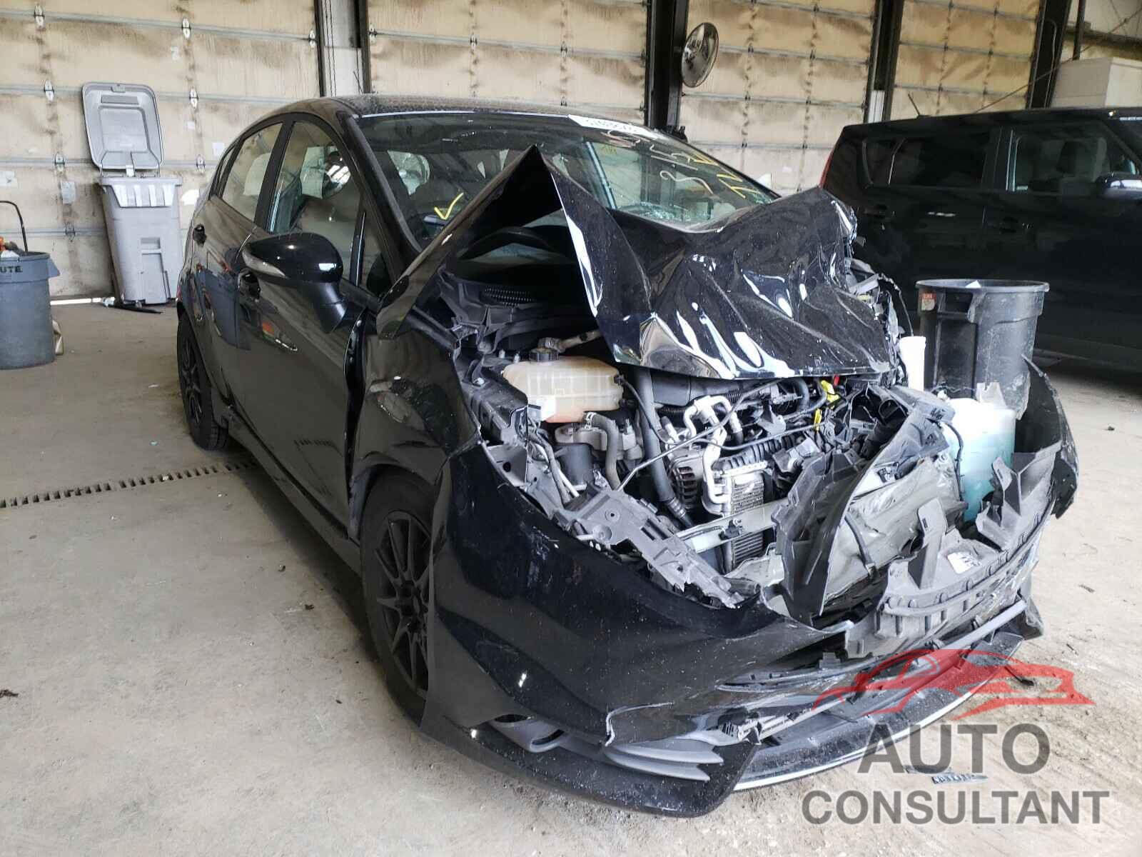 FORD FIESTA 2018 - 3FADP4GX9JM110427