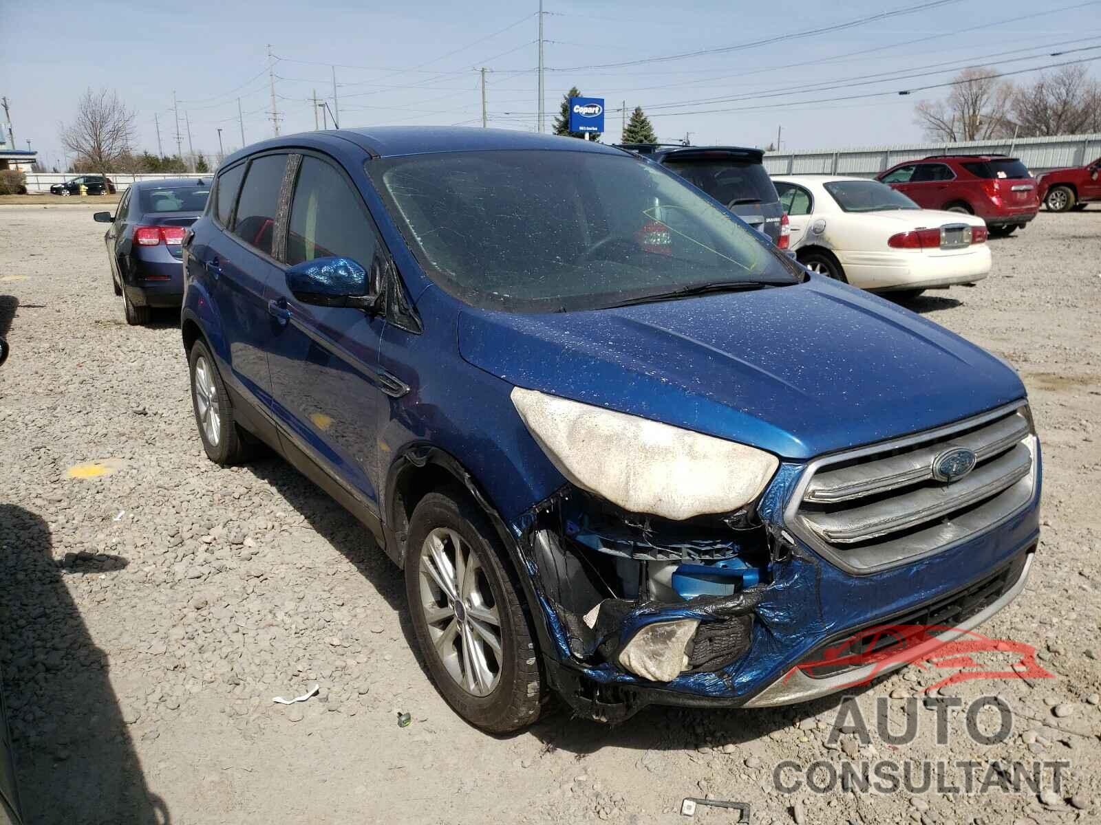 FORD ESCAPE 2017 - 1FMCU9GD2HUC48491