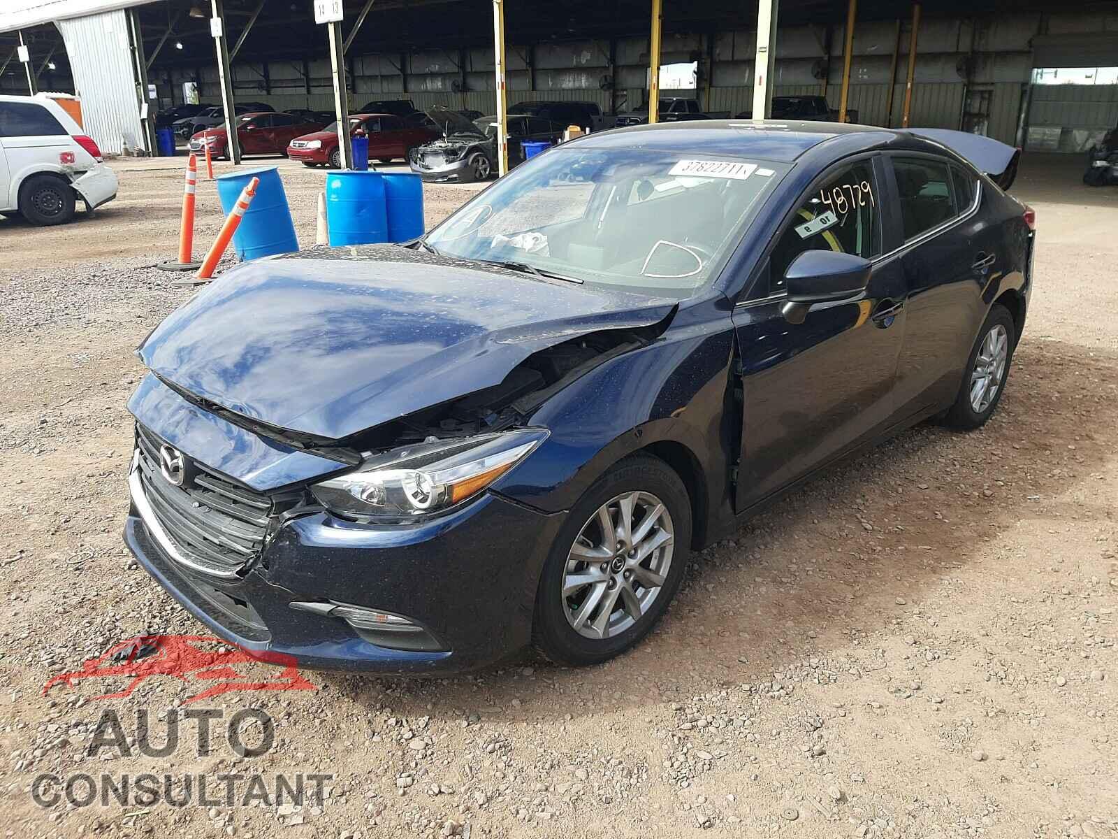 MAZDA 3 2018 - 3MZBN1U75JM262289