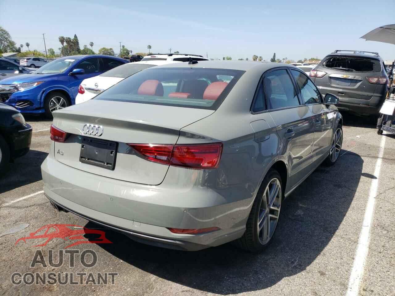 AUDI A3 2020 - WAUAUGFF7LA040035