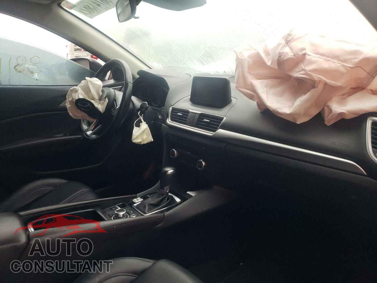 MAZDA 3 2017 - 3MZBN1V77HM123953