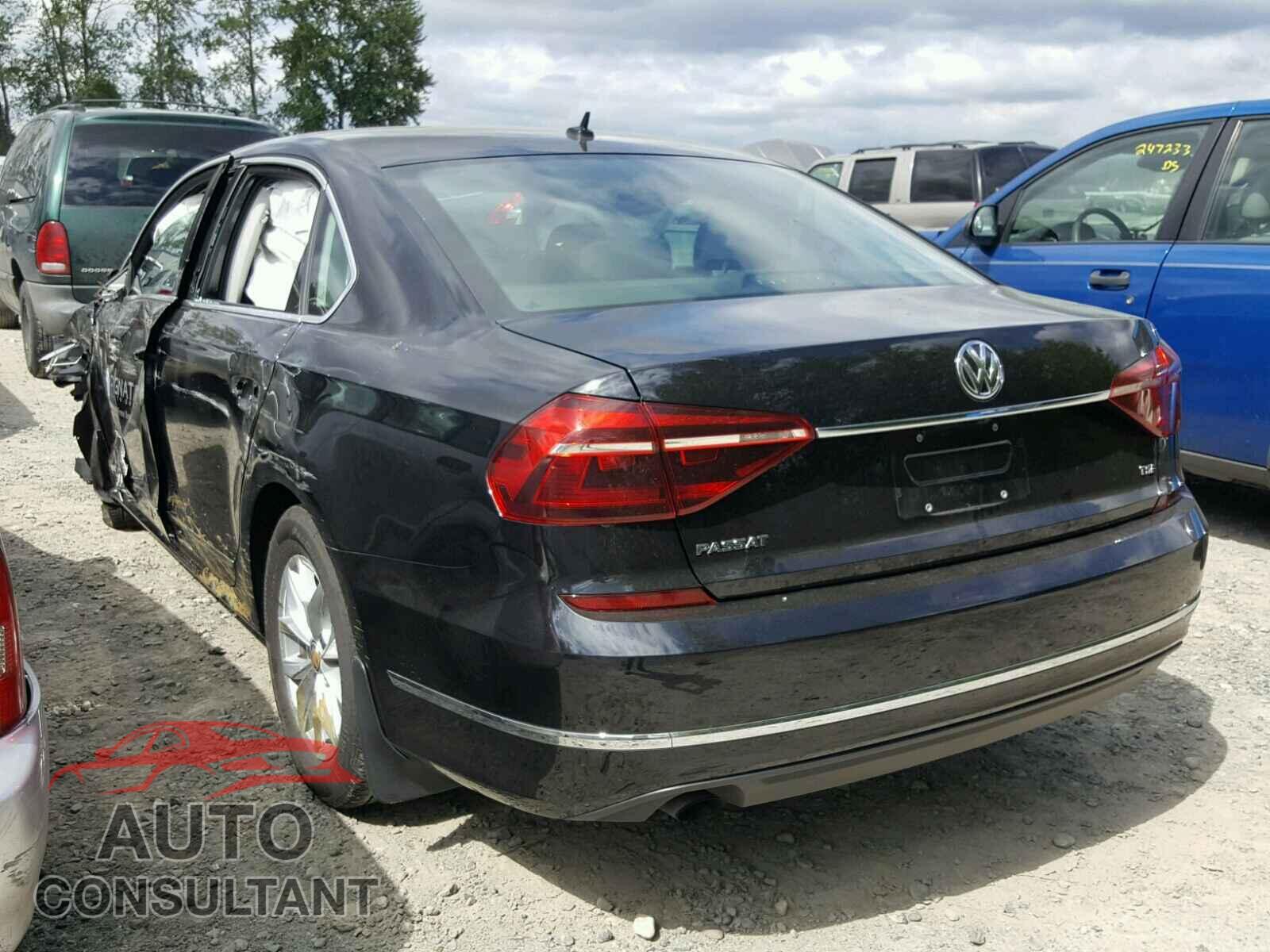 VOLKSWAGEN PASSAT 2017 - 1VWAT7A36HC016711