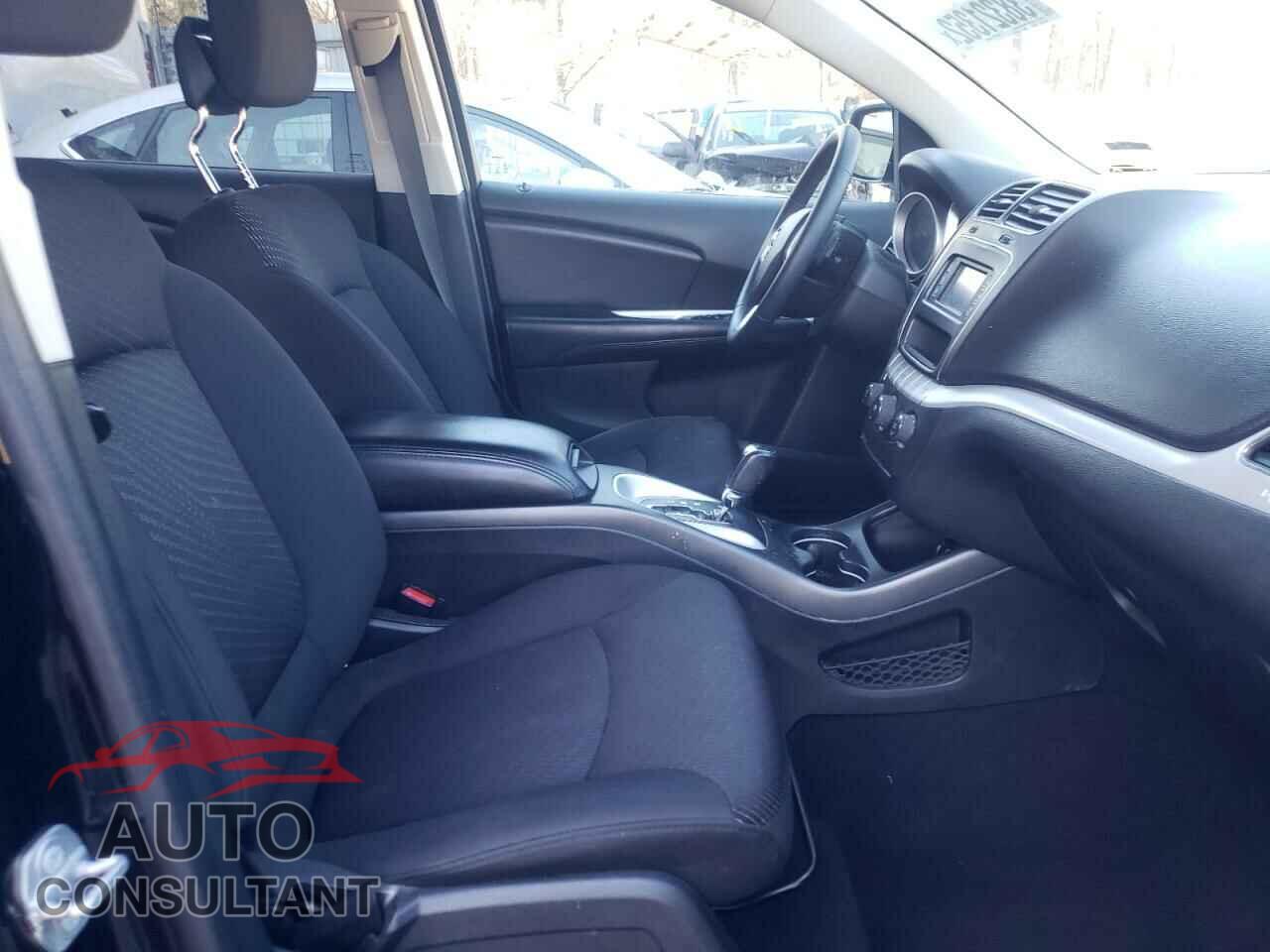 DODGE JOURNEY 2018 - 3C4PDCABXJT382787
