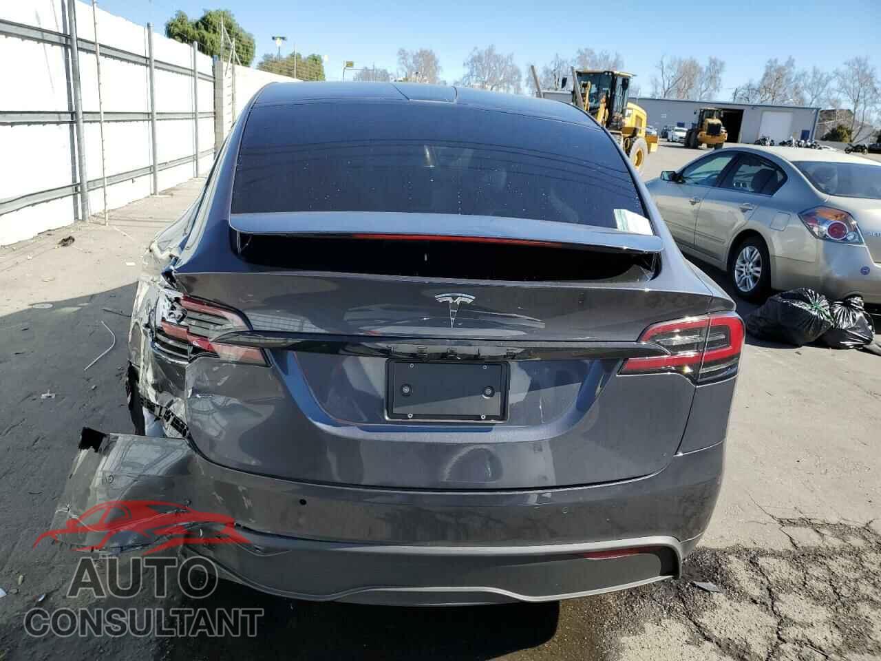 TESLA MODEL X 2023 - 7SAXCBE53PF366460