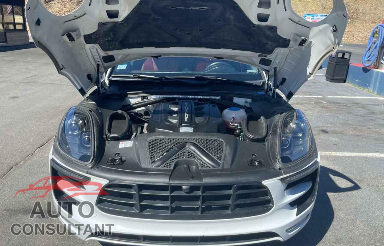 PORSCHE MACAN 2017 - WP1AG2A58HLB54647