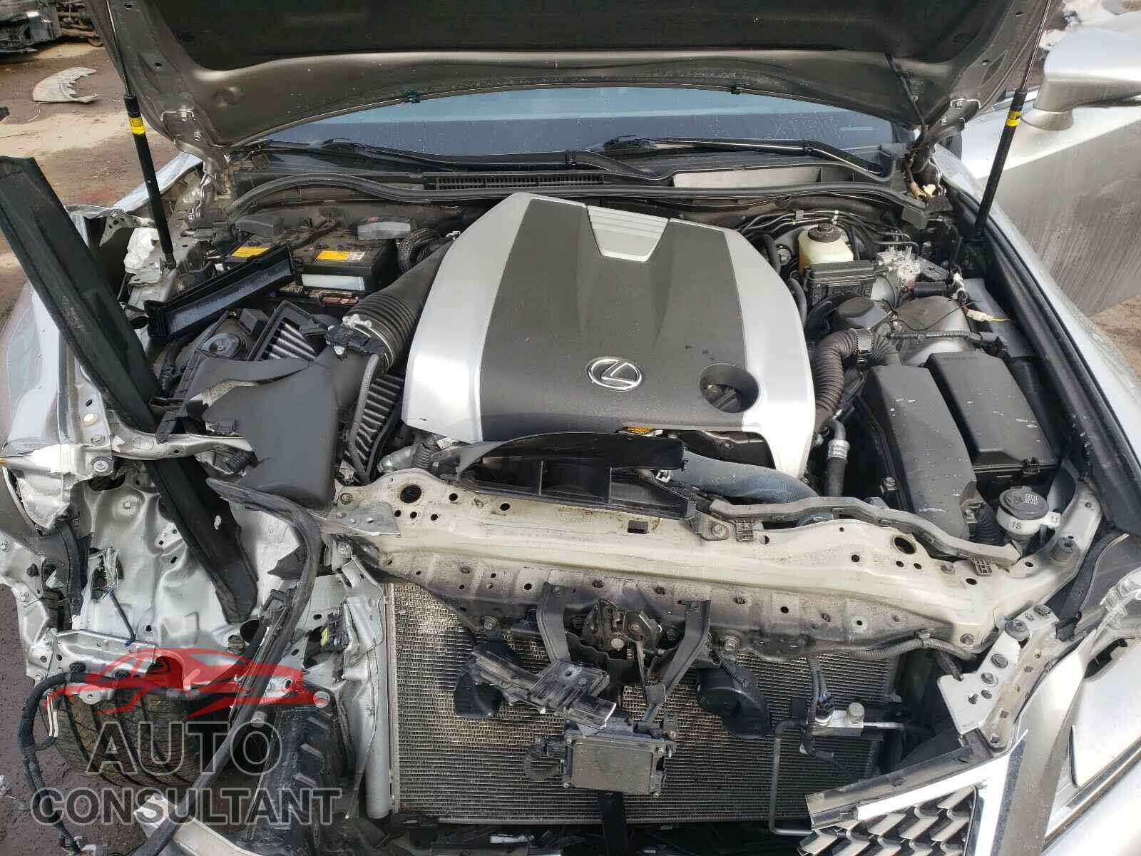 LEXUS IS 2016 - JTHCE1D22G5010671
