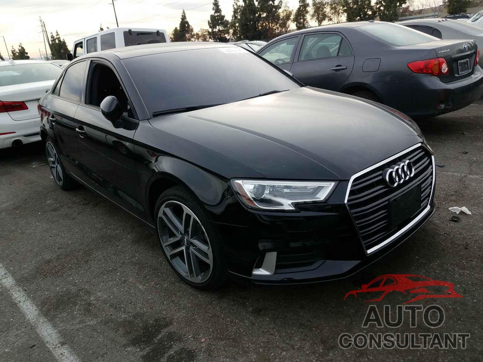 AUDI A3 2018 - WAUAUGFF7J1034927