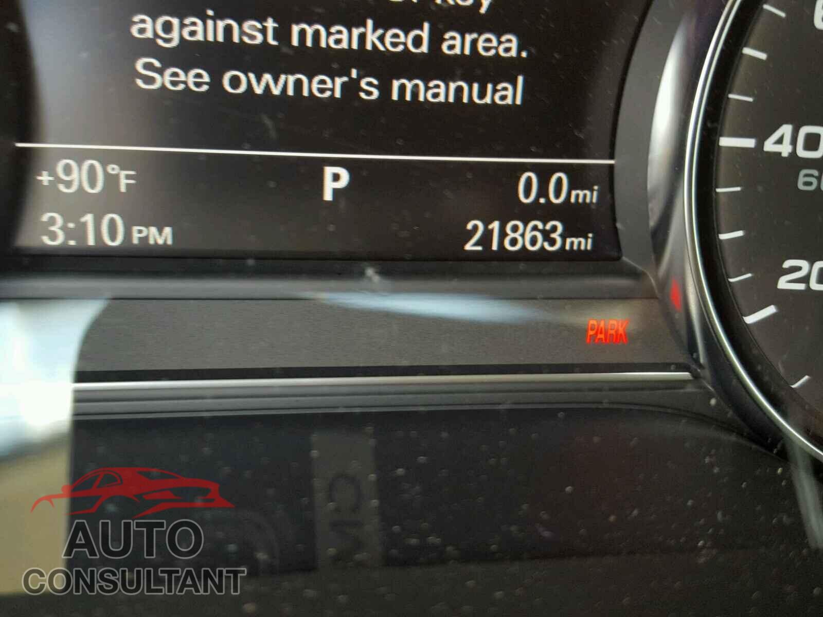 AUDI A8 2015 - WAU3GAFD9FN018563
