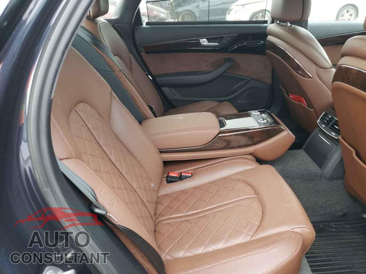 AUDI A8 2016 - WAU43AFD1GN022320