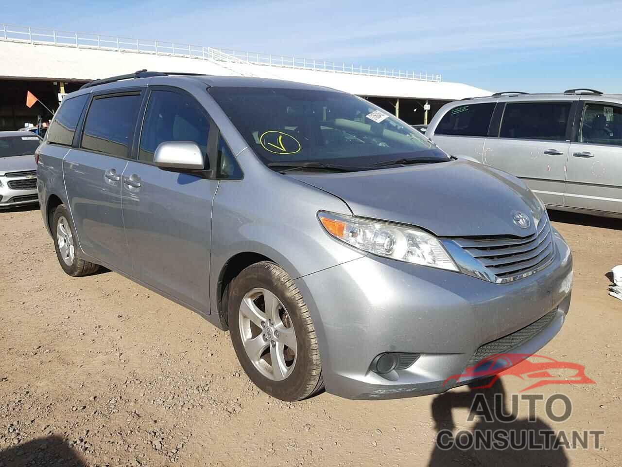 TOYOTA SIENNA 2017 - 5TDKZ3DC1HS835151