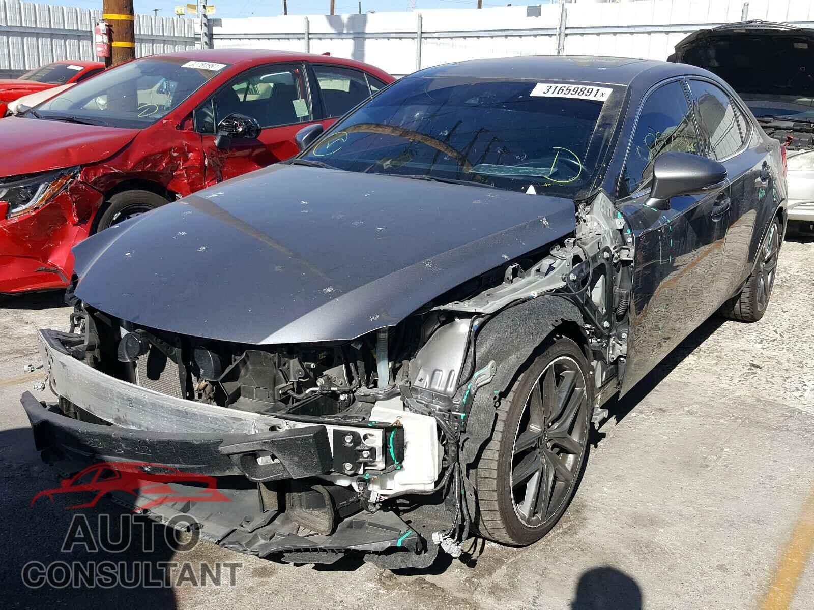 LEXUS IS 2017 - JTHBE1D23H5030148