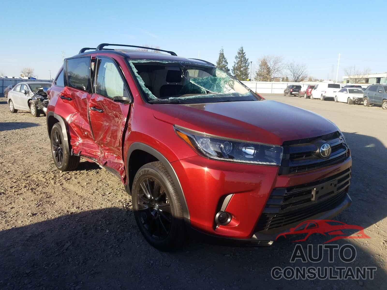 TOYOTA HIGHLANDER 2019 - 5TDKZRFH3KS331011