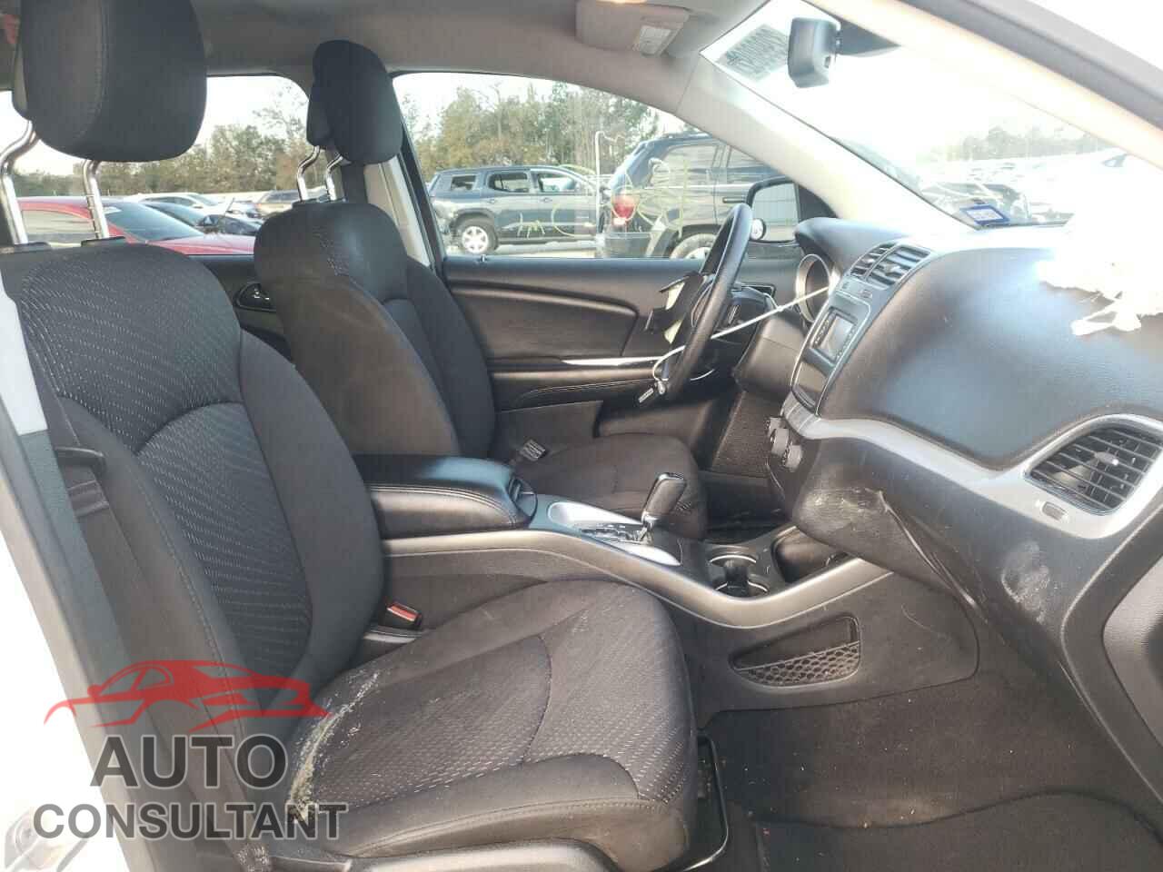 DODGE JOURNEY 2019 - 3C4PDCBB7KT751489