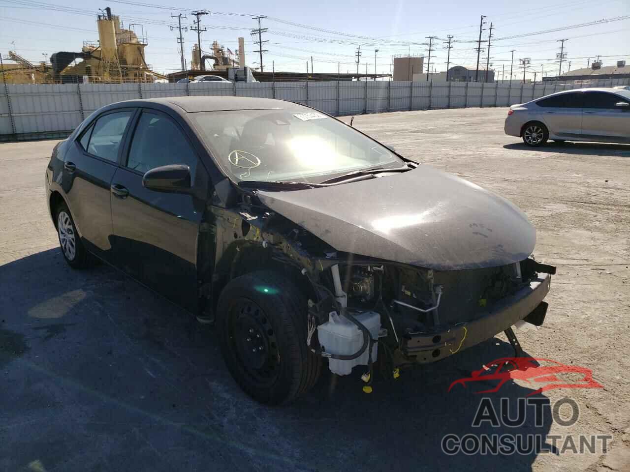 TOYOTA COROLLA 2018 - 2T1BURHEXJC038070
