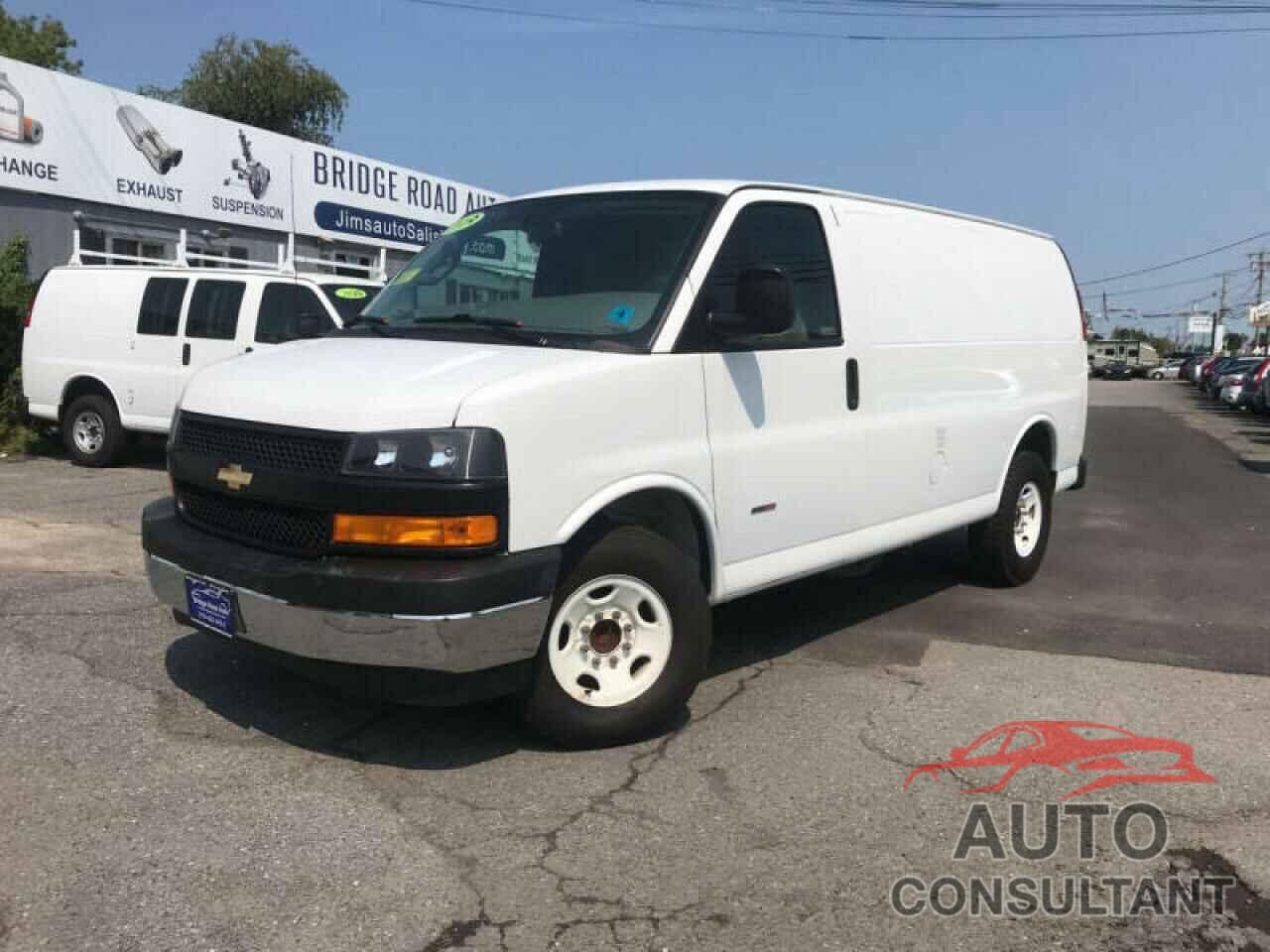 CHEVROLET EXPRESS 2019 - 1GCWGAF13K1209919