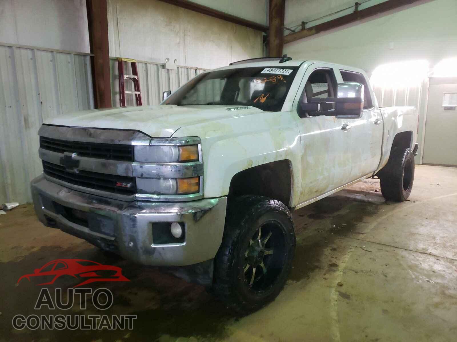 CHEVROLET SILVERADO 2015 - JF1VA1B62G9806573