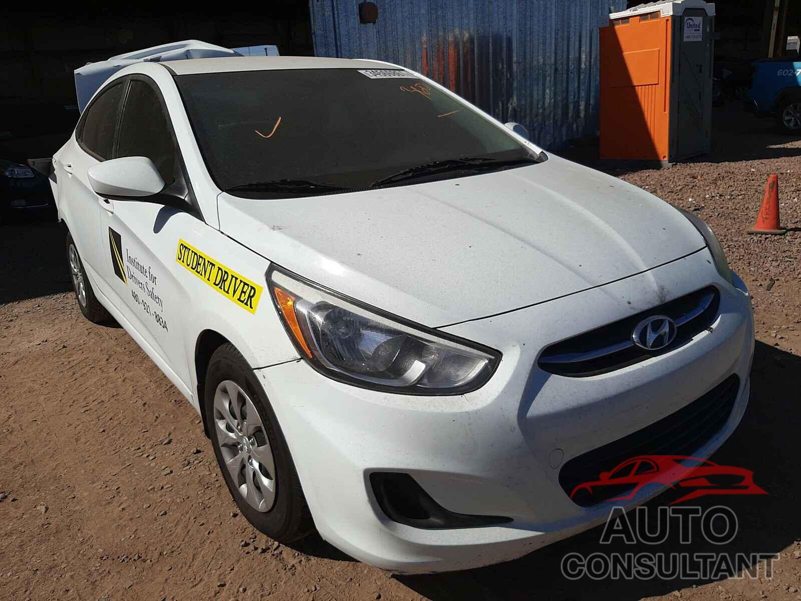 HYUNDAI ACCENT 2016 - KMHCT4AE2GU112447