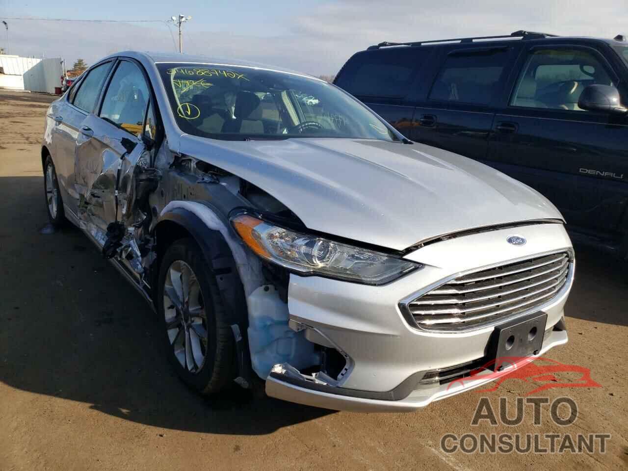 FORD FUSION 2019 - 3FA6P0LU0KR192288