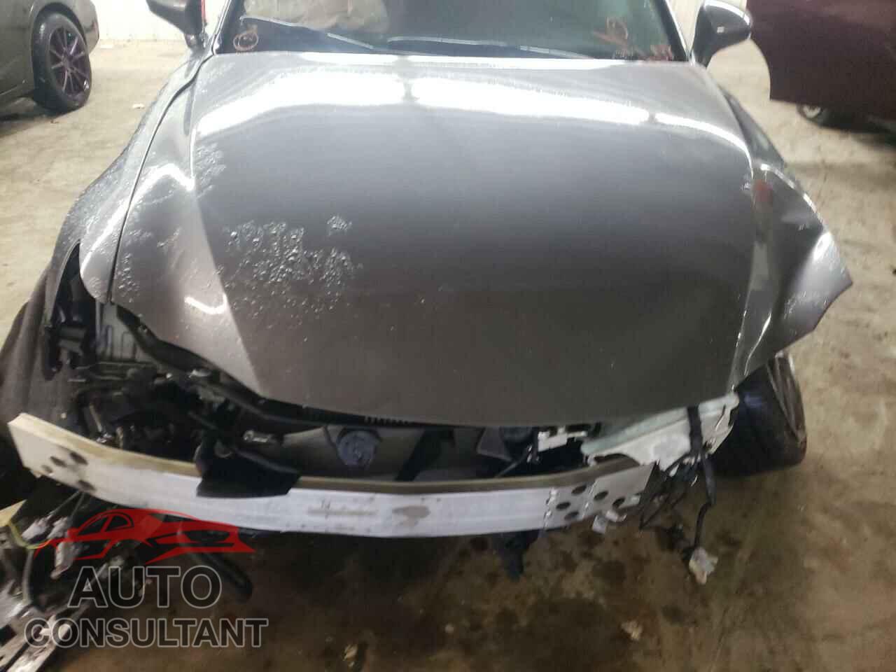 LEXUS IS 2016 - JTHBA1D25G5038407