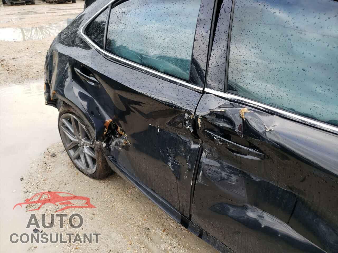 LEXUS IS 2016 - JTHBA1D22G5035075