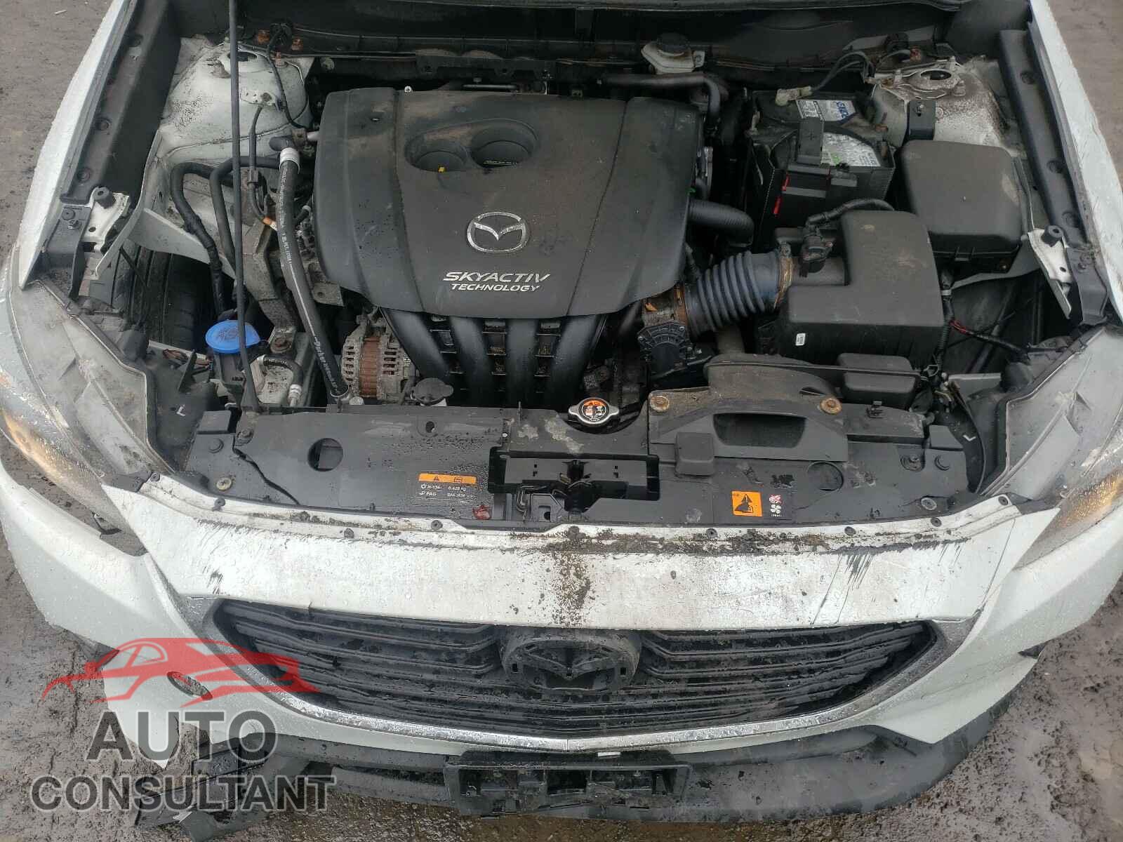MAZDA CX-3 2016 - JM1DKFC76G0134657
