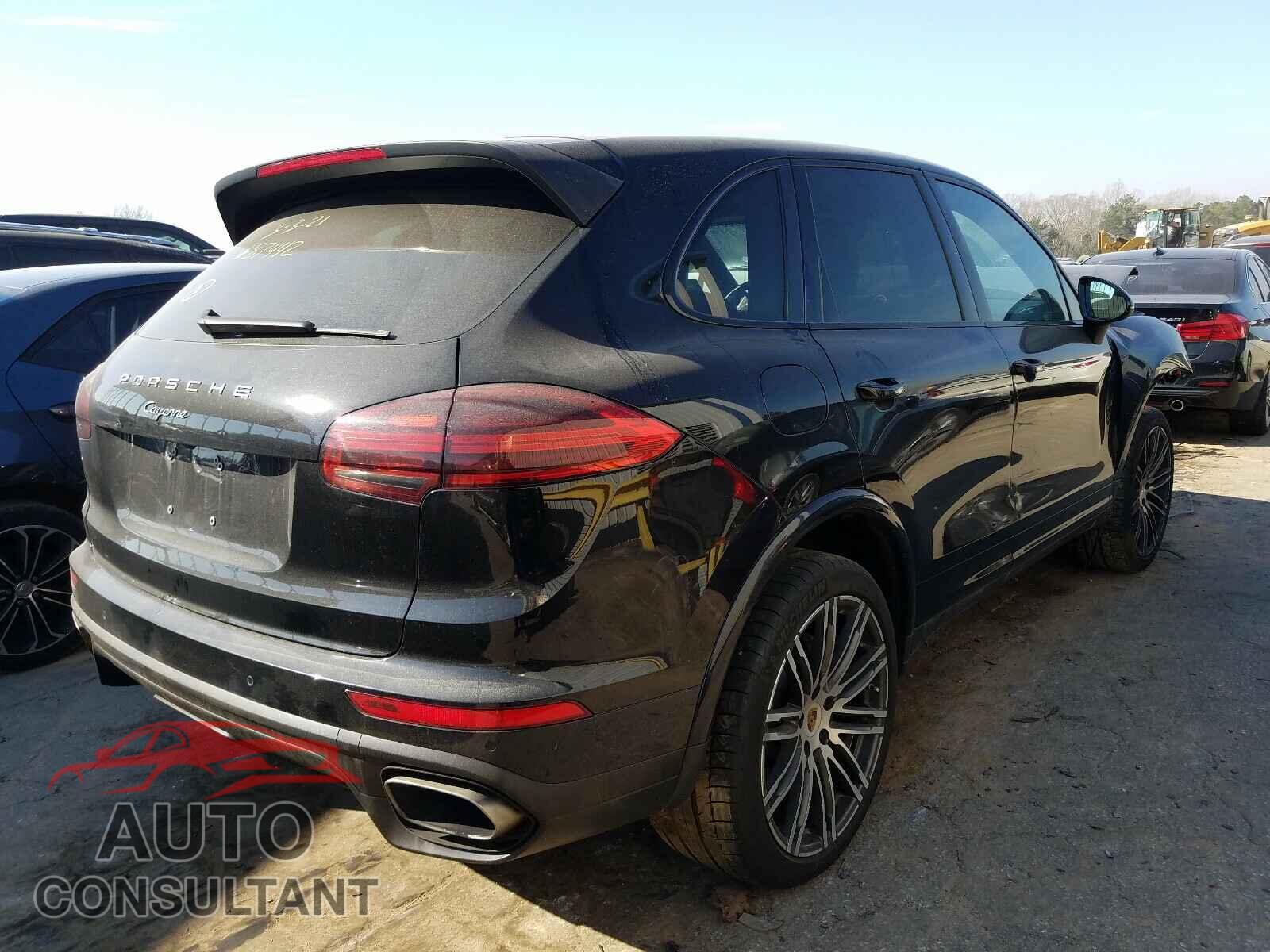 PORSCHE CAYENNE 2017 - WP1AA2A29HKA87442